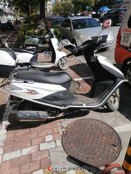 低价急售女士踏板车本田，需要过户，车贩子勿扰。动力声音没得说，全部原装品牌货