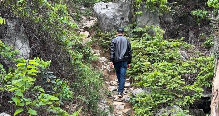 #在桂林邊走邊拍#穿山公園這條野路你走過嗎